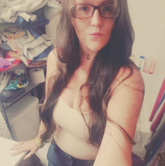 Meet your Posher, Savannah - Picture 1 of 1